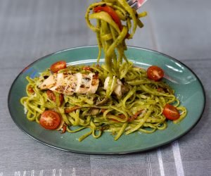 Cluck's Pesto Pasta